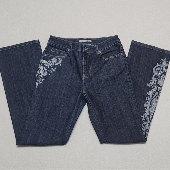 Vintage Chico's Platinum Mid-Wash Blue Silver Painted Embroidered Flared Jeans - Picture 3 of 11